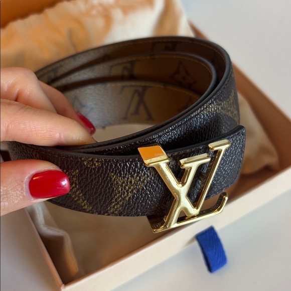 Louis Vuitton M0149 Santur LV Iconic 30MM Reversible Belt Brown - Picture 6 of 8